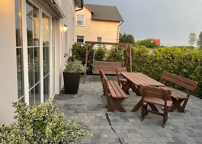 Sloneczna 民宿 Mieroszyno